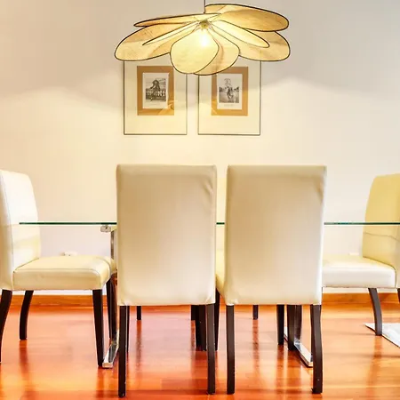 Alzira's Place, A In Madeira Apartamento