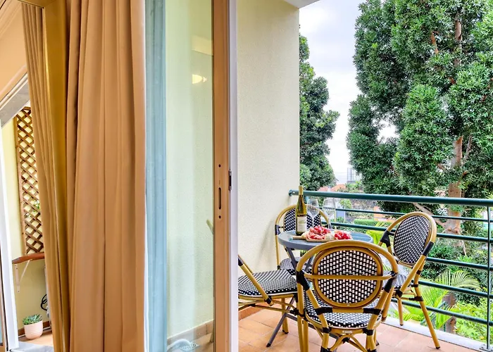 Alzira's Place, A In Madeira *